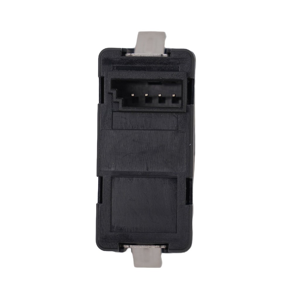 OE Number 6930561 AUX Audio Socket for X Series E60 E61 E81 E87 E90