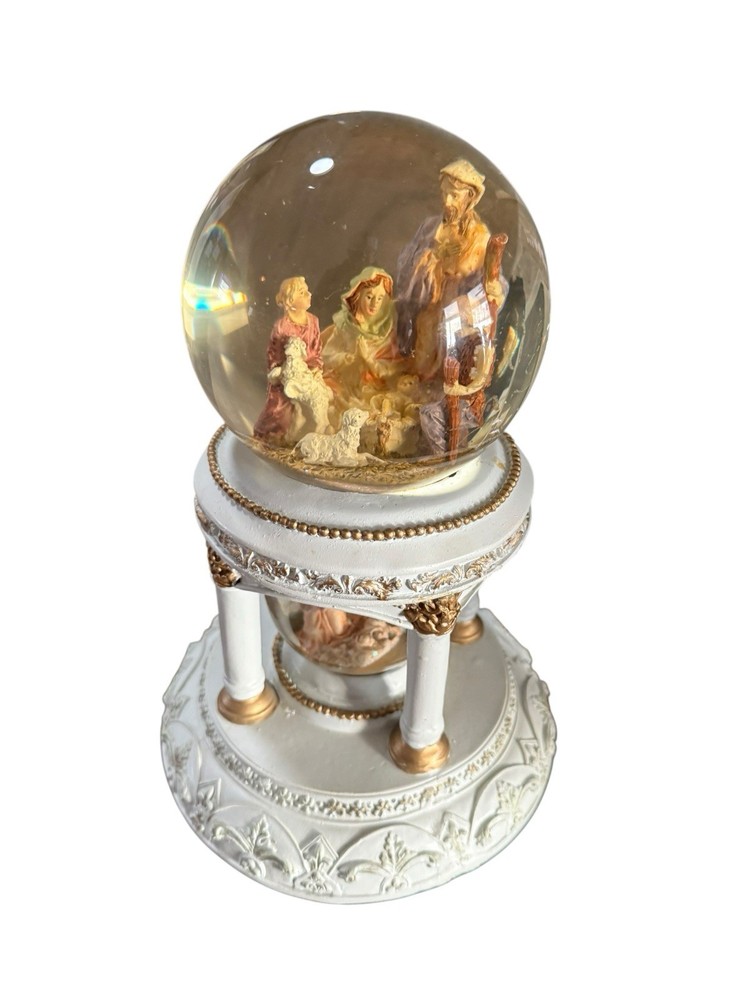 Two Tier Snow Globe Wind Up Musical