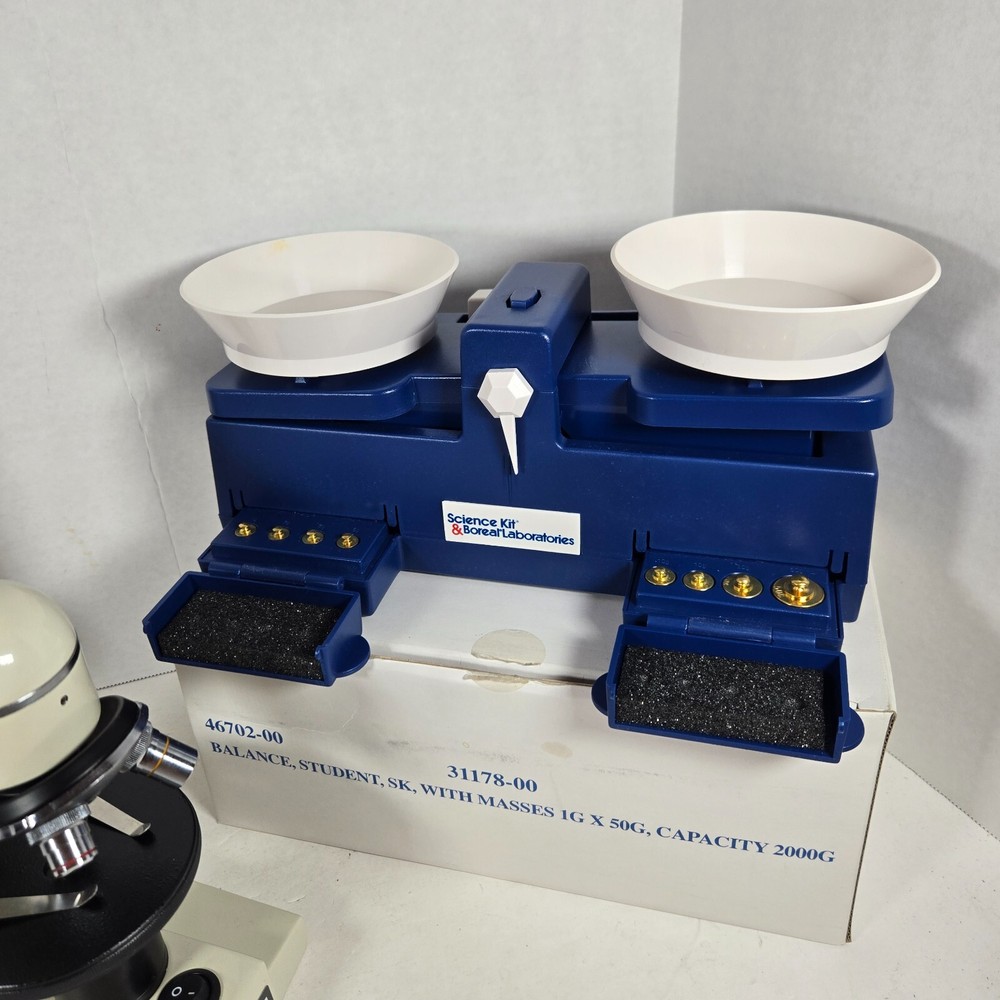 BOREAL Microscope Lighted 57903-00, Scale Balance set, Slide Making Kit