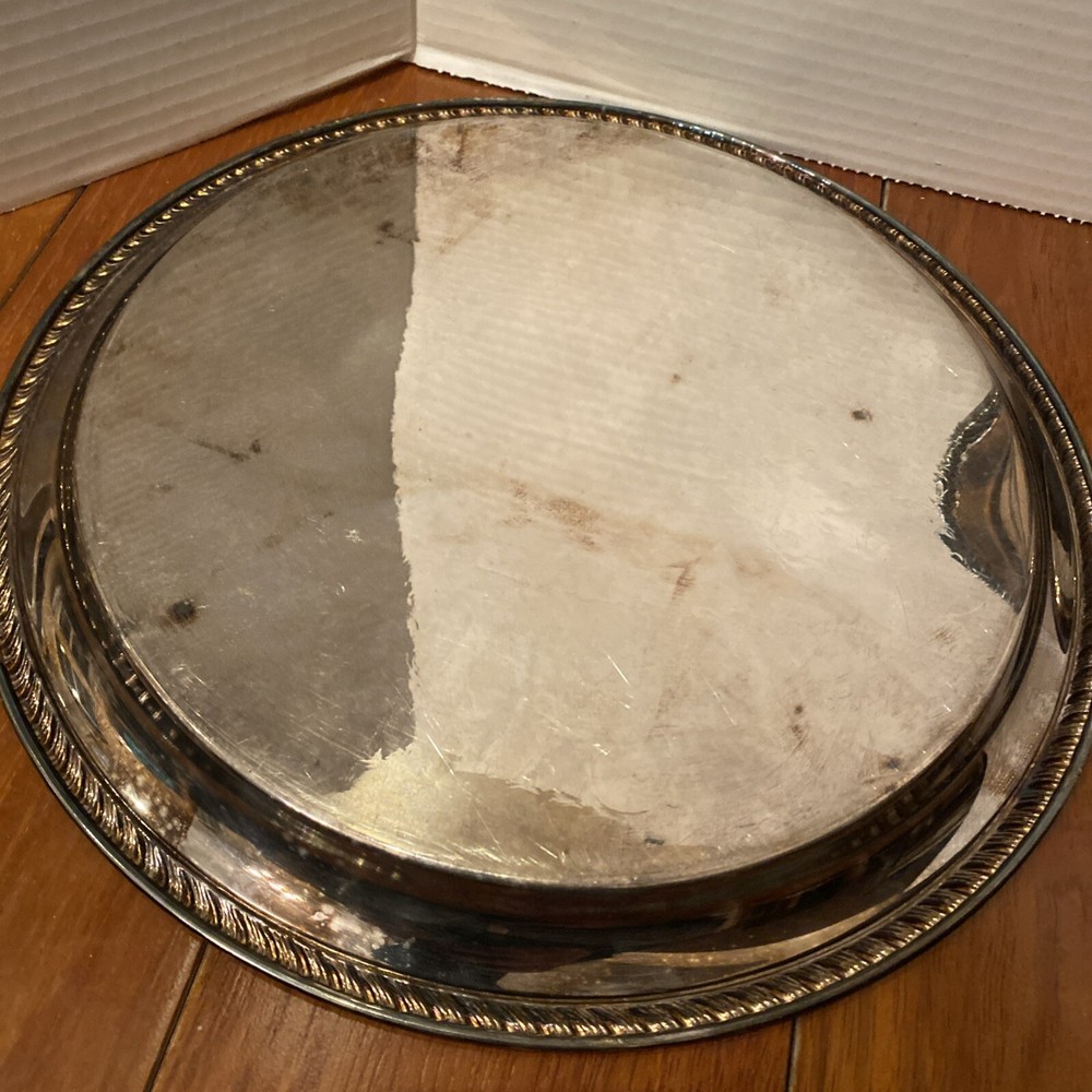 2 VTG Silverplate Etched Engraved Design 1 Marked Oneida 12”& 10”