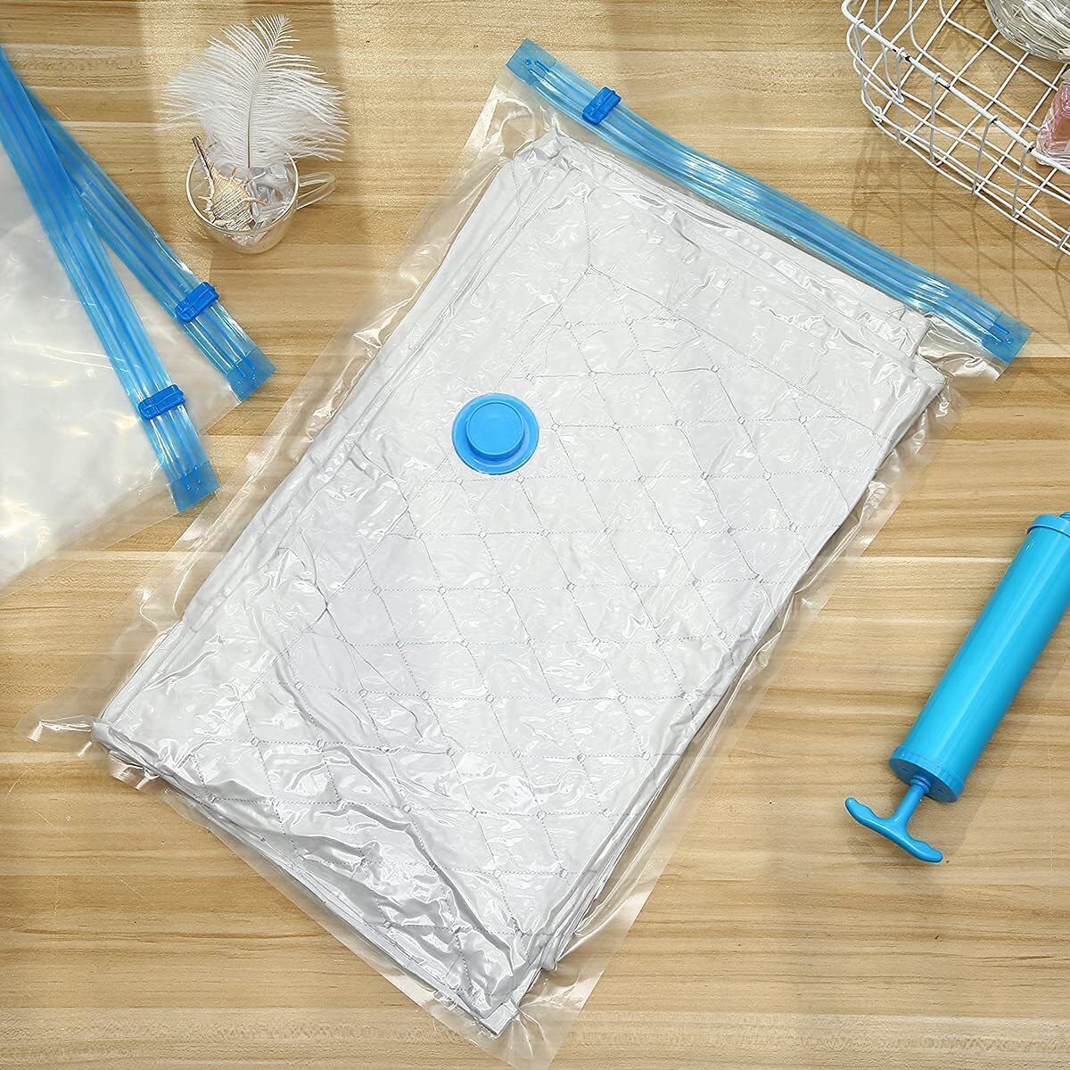 12Pcs Vacuum Storage Bags - 2 Jumbo, 5 Large, 5 Medium - Space Saver+Hand Pump