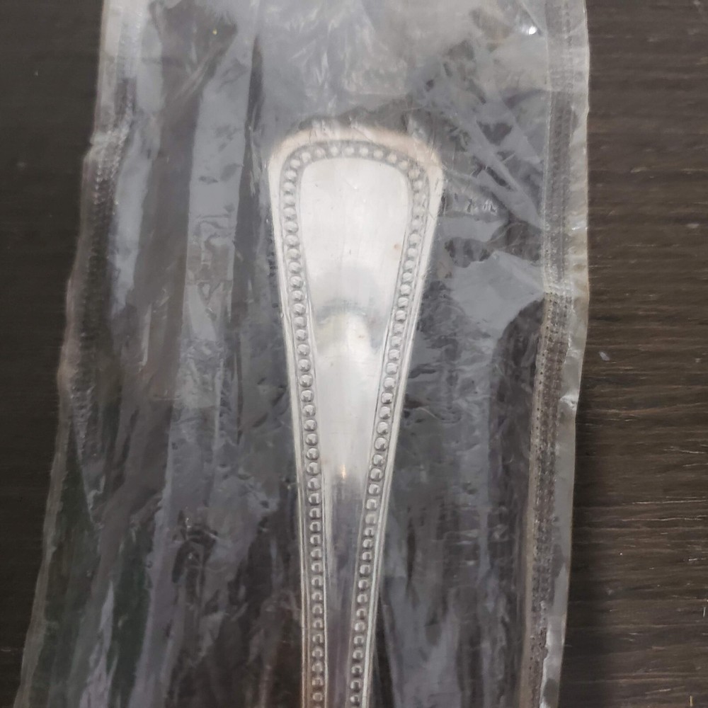 Vtg New Seal Oneida Cake/Pie Server Silver Plate