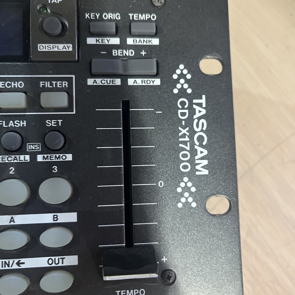 TASCAM CD-X1700 CONTROL HEAD UNIT