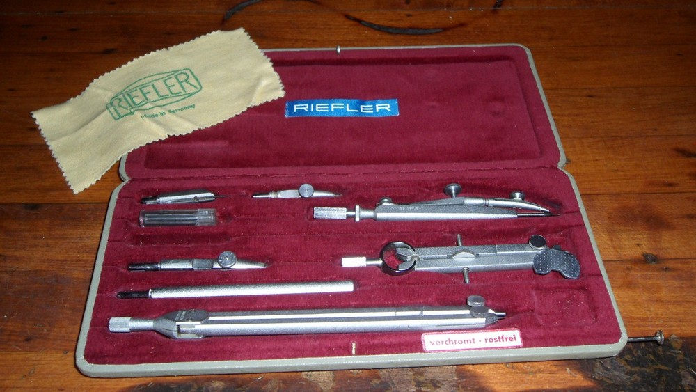 Vintage Riefler G1 Sinus Drafting Set – German Precision Drawing Tools & Case