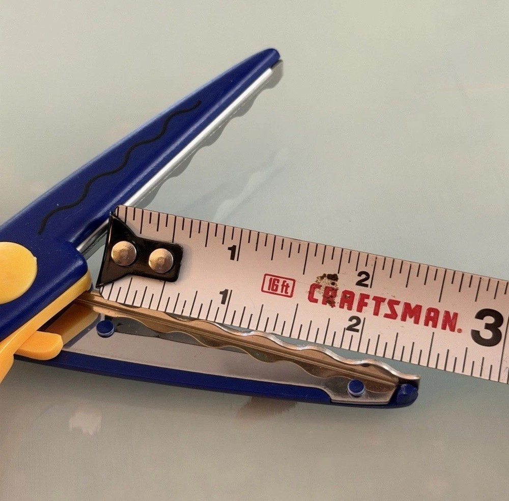 BYCIN Decorative Paper Edging Craft Scissors - Large Wave