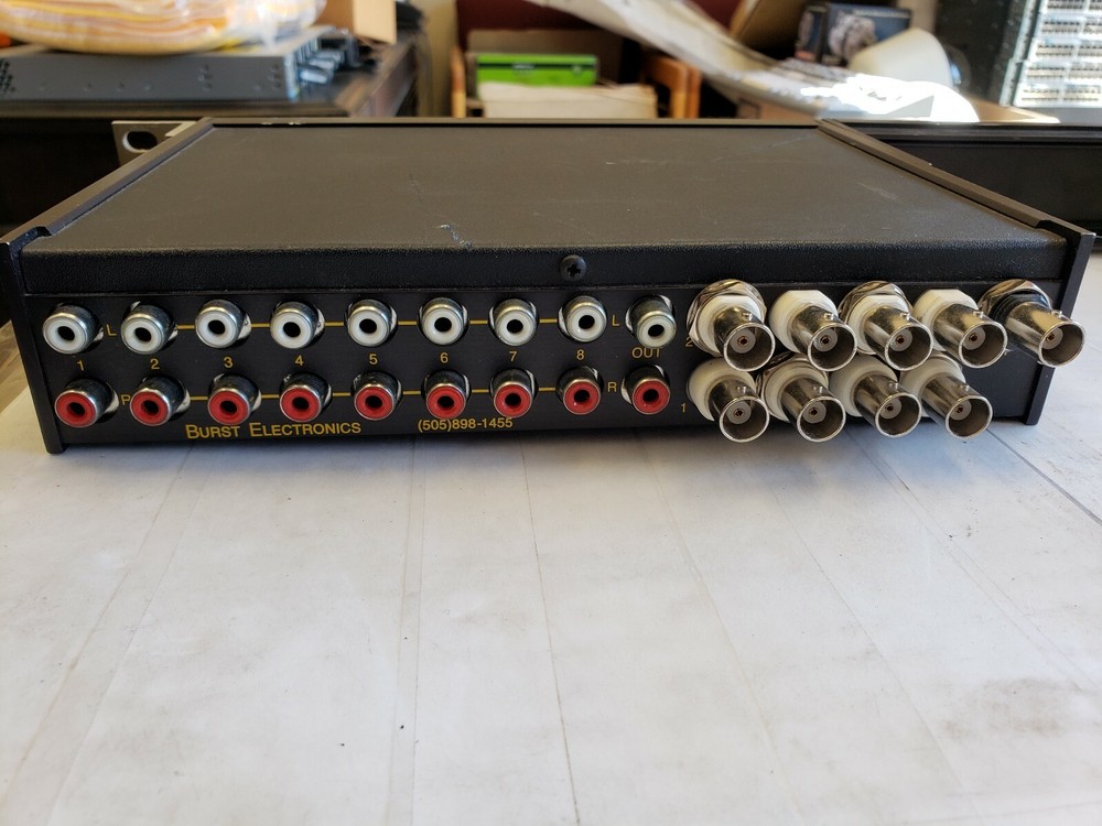 Burst Electronics Audio/Video switc,  model AV8x1P Missing one button, WORKS!!