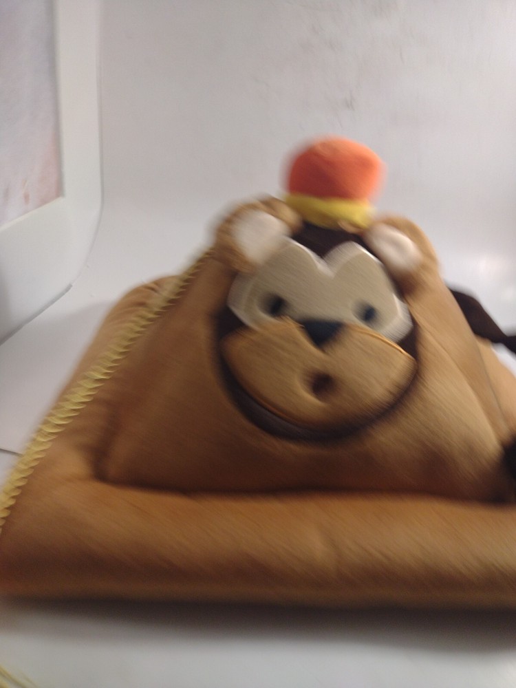 CHILDREN'S BOOK OR E READER PILLOW PEERAMID MONKEY NEW