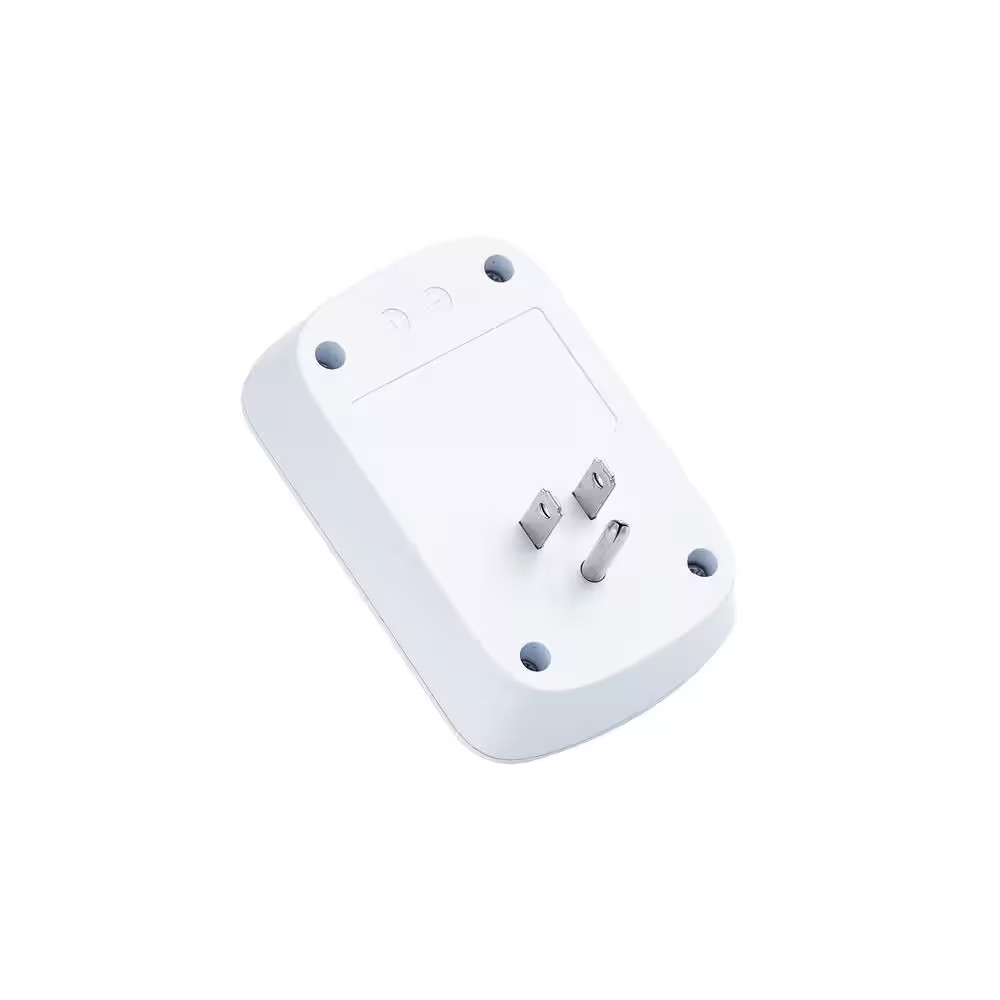 1-Outlet Wall Mounted Surge Protector, White (4-Pack)