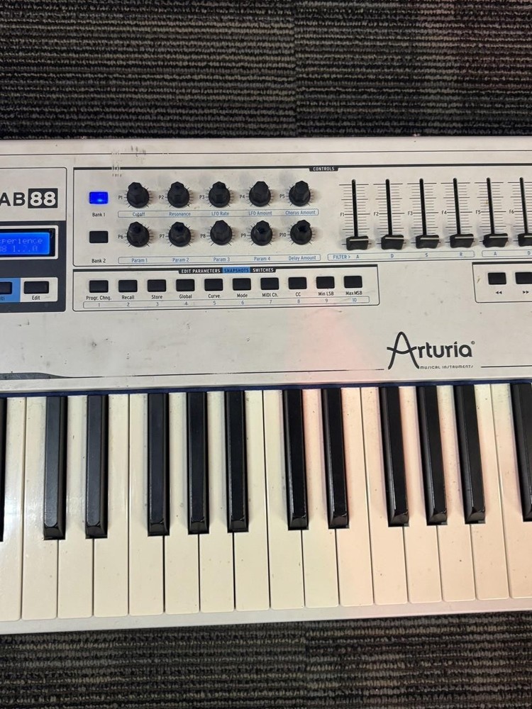 Arturia Keylab 88 Midi Controller