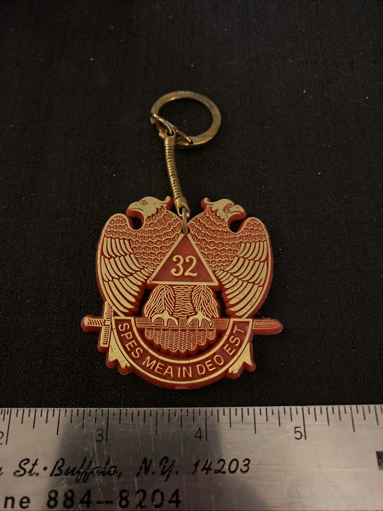 VINTAGE RARE DOUBLE EAGLE FREEMASONRY KEYCHAIN!!!
