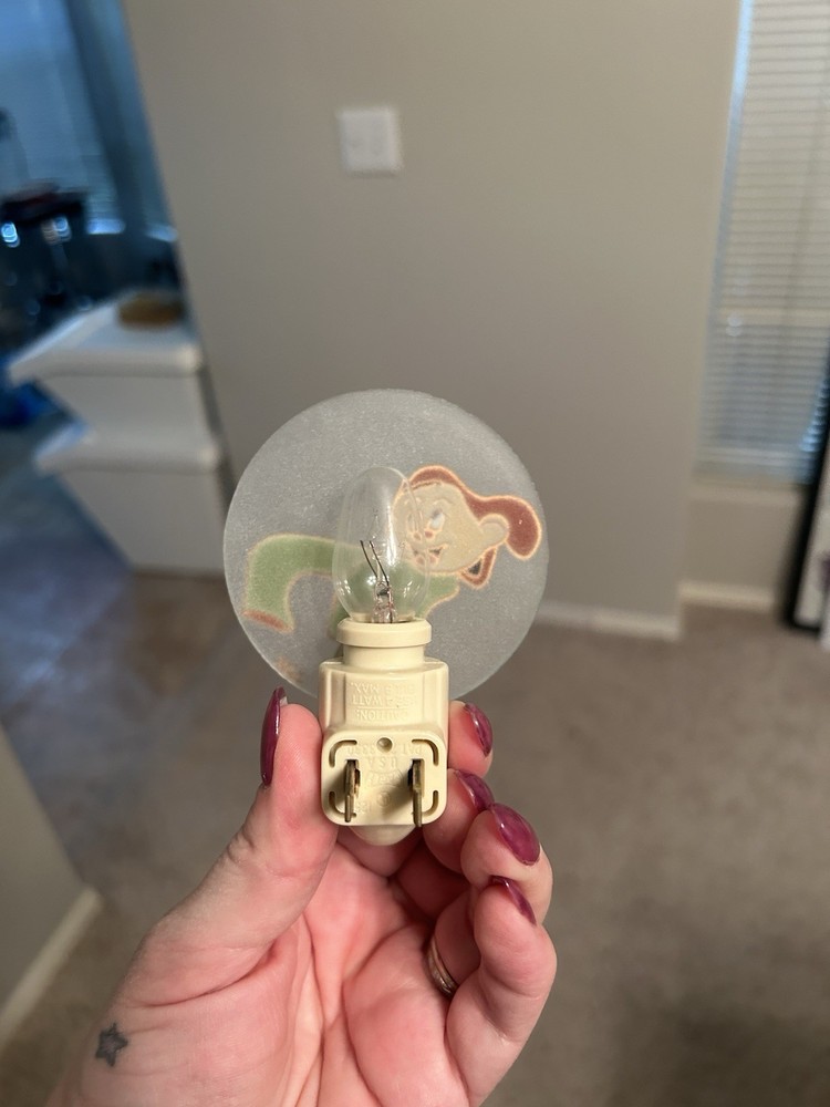 Dopey Night Light