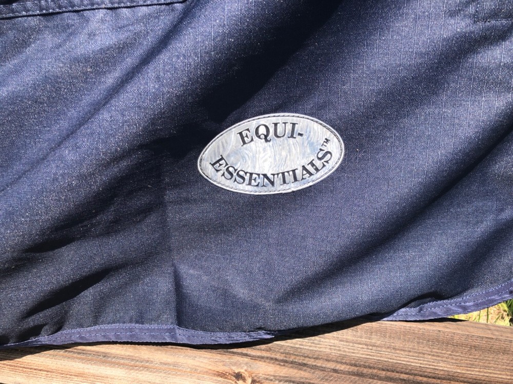 Equi-Essentials 600D Turnout, 75"