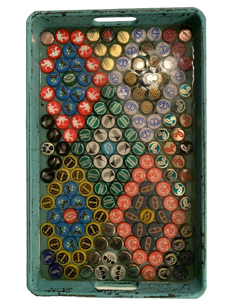 Very Unique Beer Cap diamond pattern epoxy resin Rustic Barware serving Tray