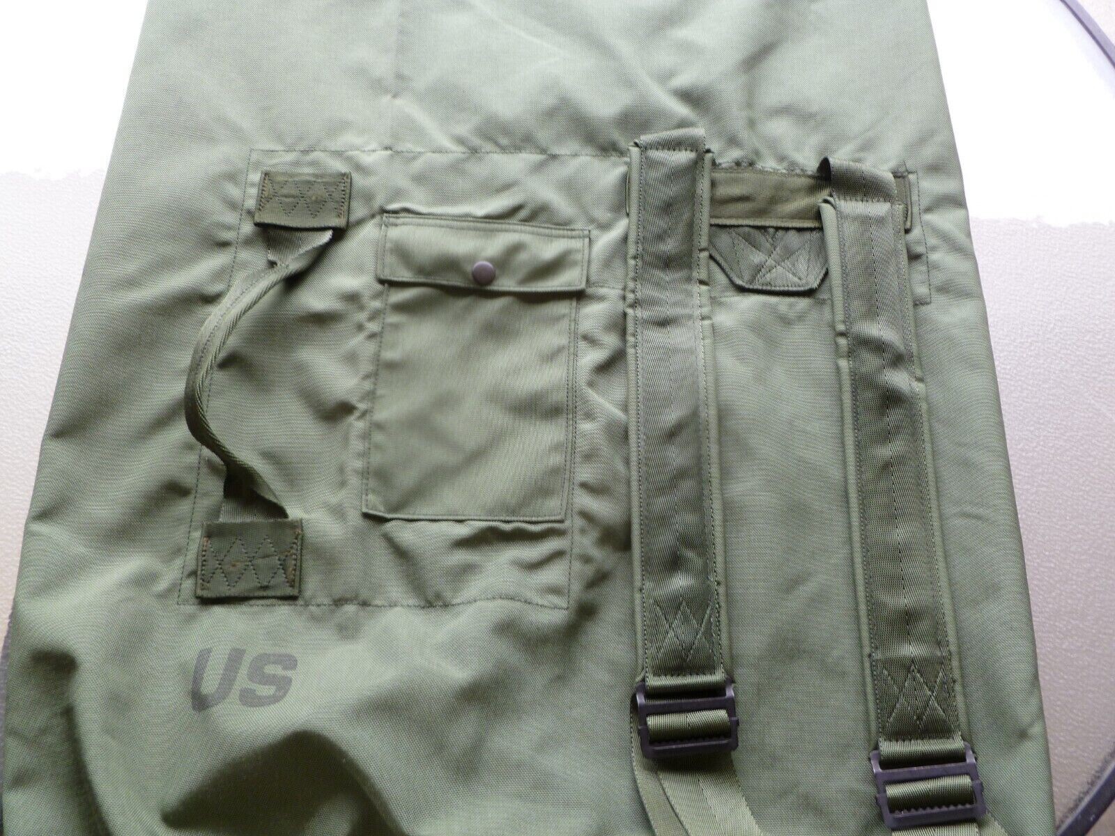 USGI Military TOP LOAD Duffel Bag Duffle Nylon Sea w Straps 8465-01-117-8699 NEW