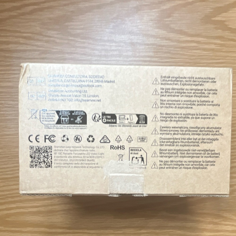 SmallRig RF 10C Portable Focusable LED Video Light Battery Powered