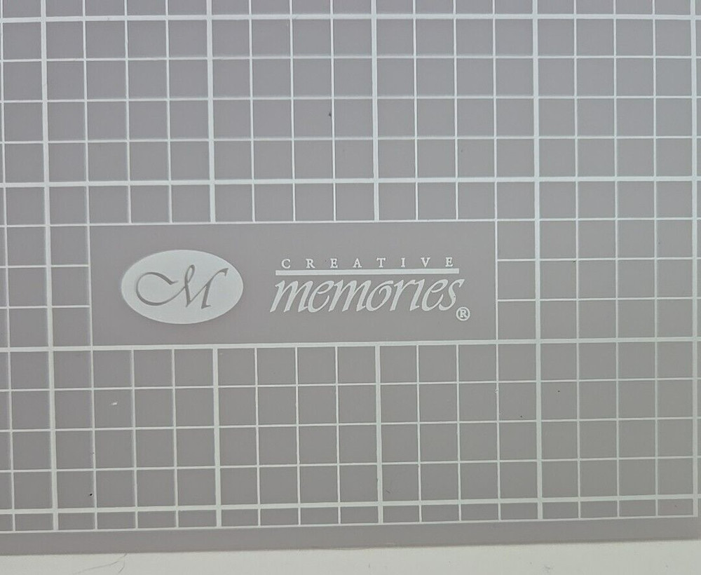 Creative Memories Custom Cutting System Circle Oval + Cutting Mat