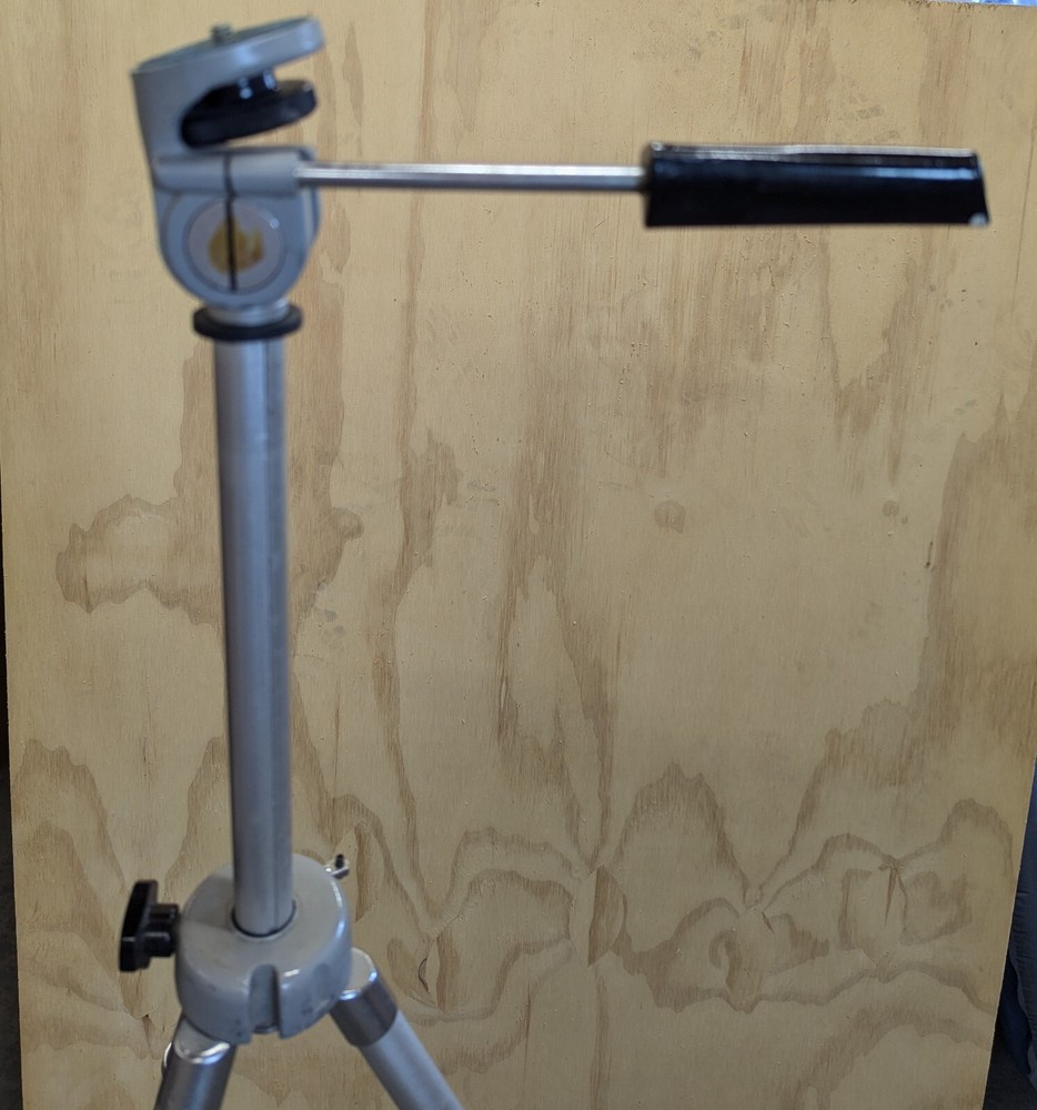 Aluminum Telescoping Camera Tripod