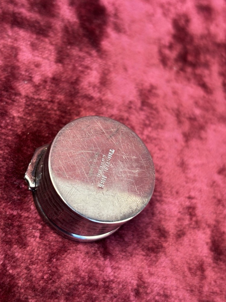 A Lovely Thistle & Bee Solid Silver and Enamel Pill Box. Honeysuckle Pattern.