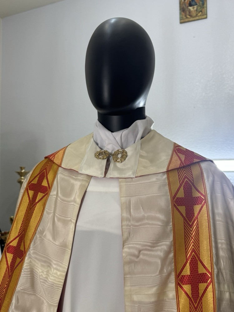 White Cope Vestment (Pre-owned)