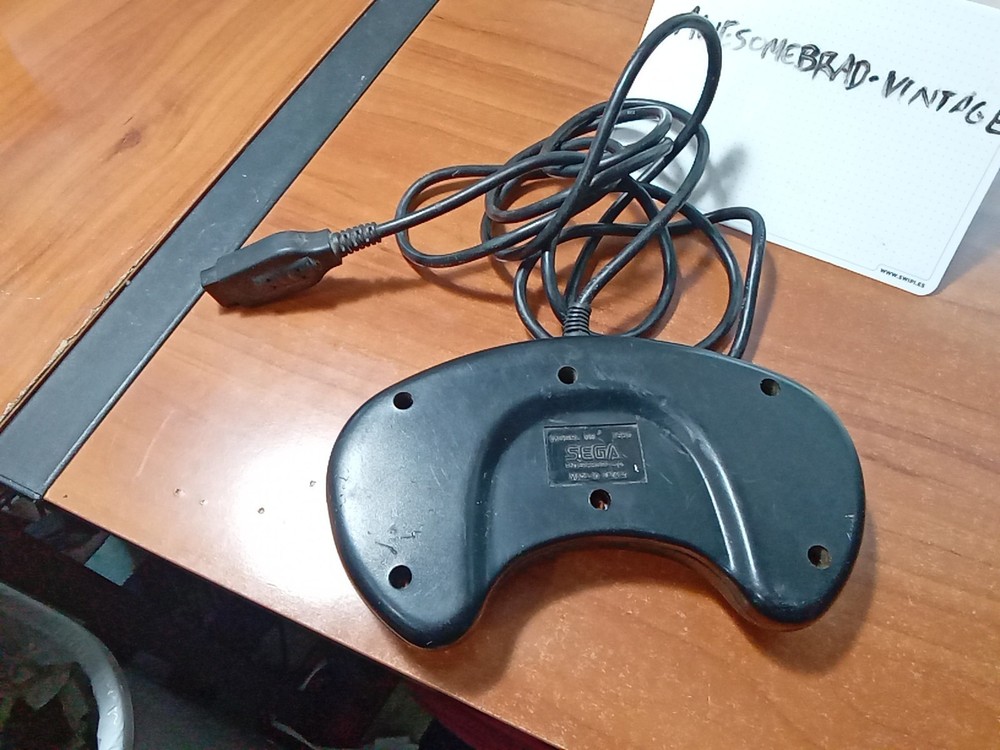 OEM Sega Genesis 3 Button Controller Model 1650 - Black *TESTED*
