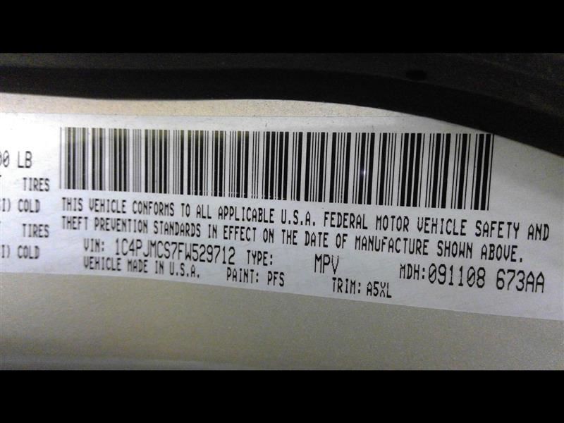 CHEROKEE 2015 Glove Box 402649
