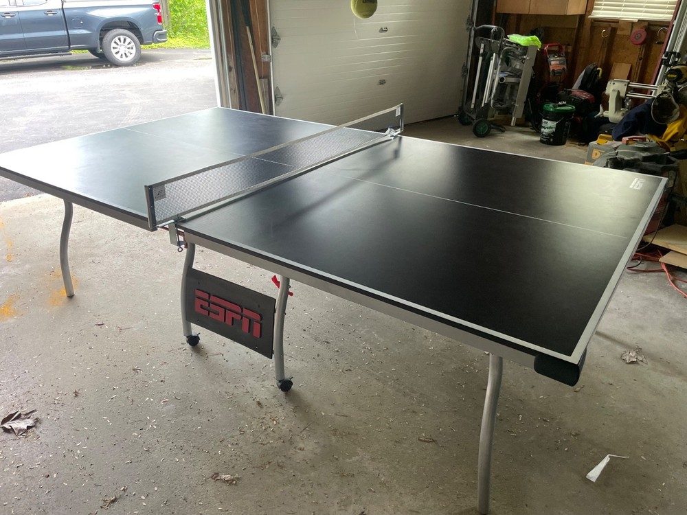 ESPN Folding Ping Pong Table