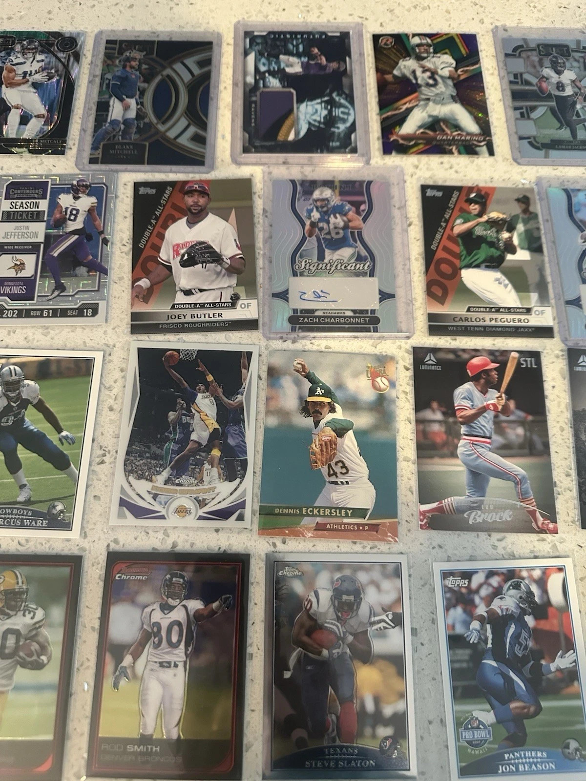 Multi Sports 25 Cards Lot, #'s, Autos, Patches RC’s & More! LOOK AT DESCRIPTION!
