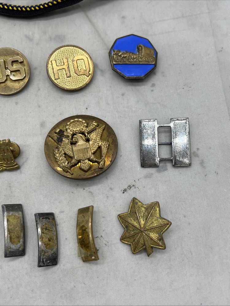 WW2 US Army Dog Tag / Insignia Lot ID’d Later USAF General (EE519