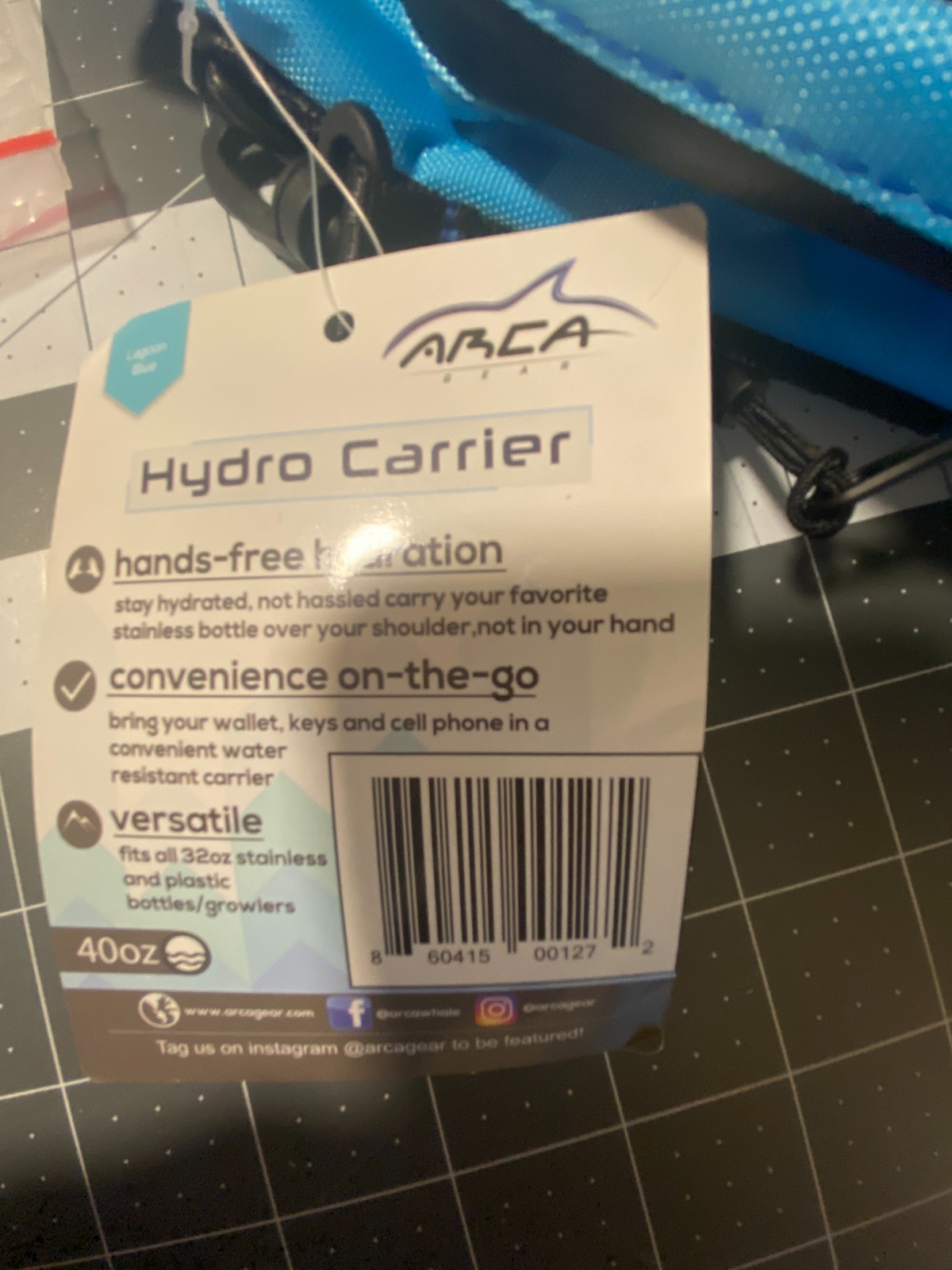 CROSSBODY WATER BOTTLE SLING BAG, ARCA HYDRO CARRIER, LAGOON BLUE, 40 OZ, NEW