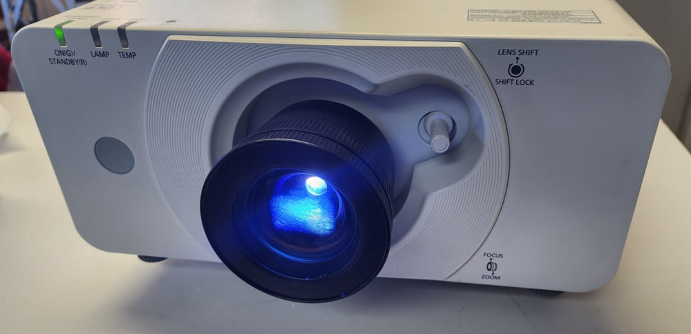 Panasonic Projector PT-EW530