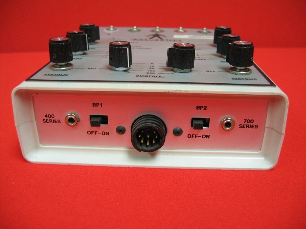 VALMEDIX EKG SIMULATOR 400 & 700 SERIES