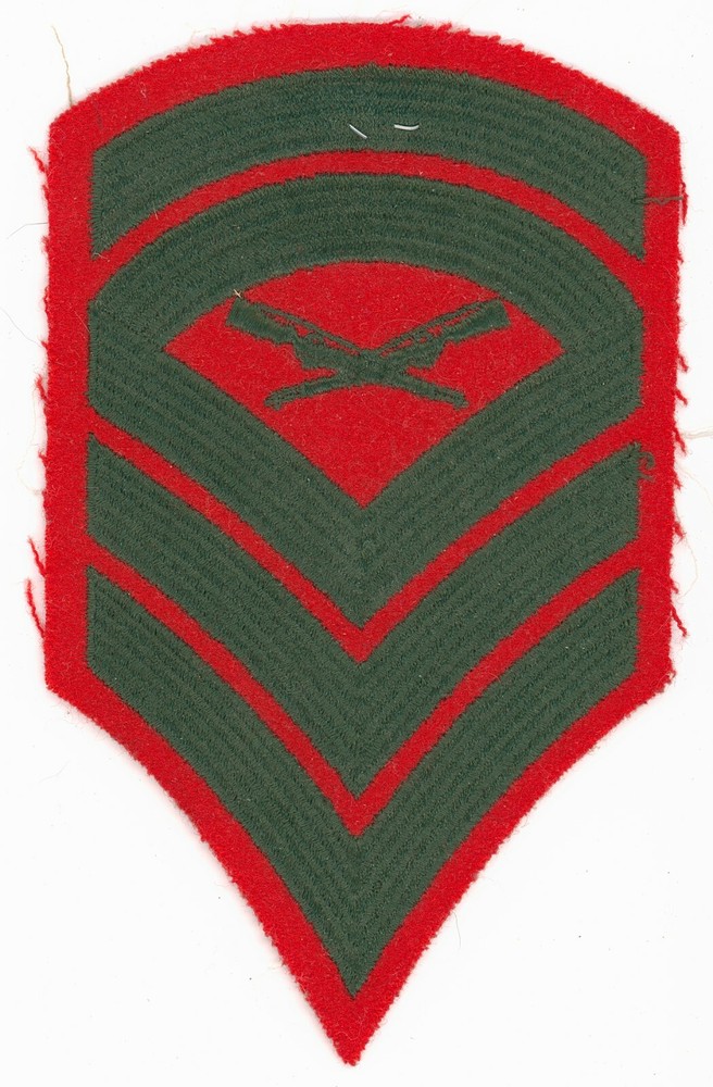 USMC Marines Gunnery Sergeant E7 Red Green Chevron Patch