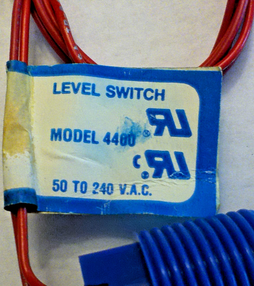 Thomas Products Model 4400 Liquid Level Switch 50-240Vac No Float