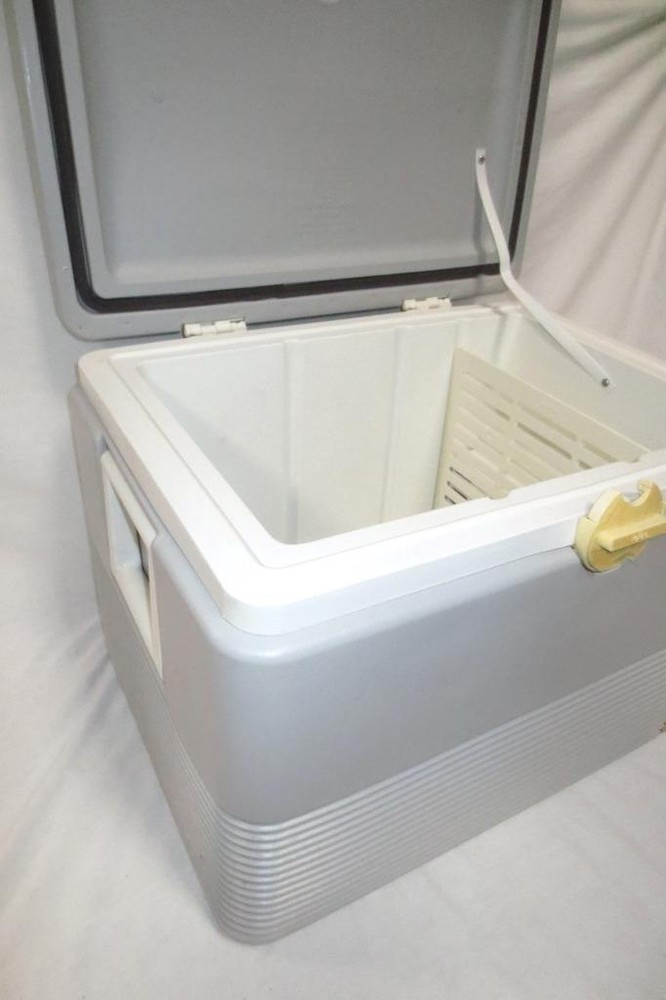 Igloo Kool Mate 32 Cooler/Warmer Used & Tested