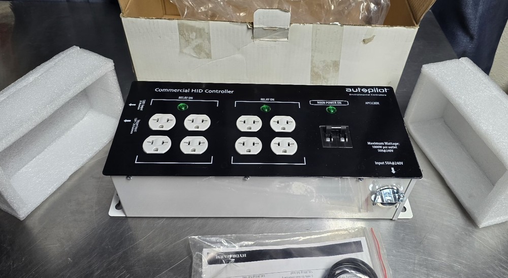 Autopilot Commercial High Power HID 8 Grow Light Controller APCLC8DX