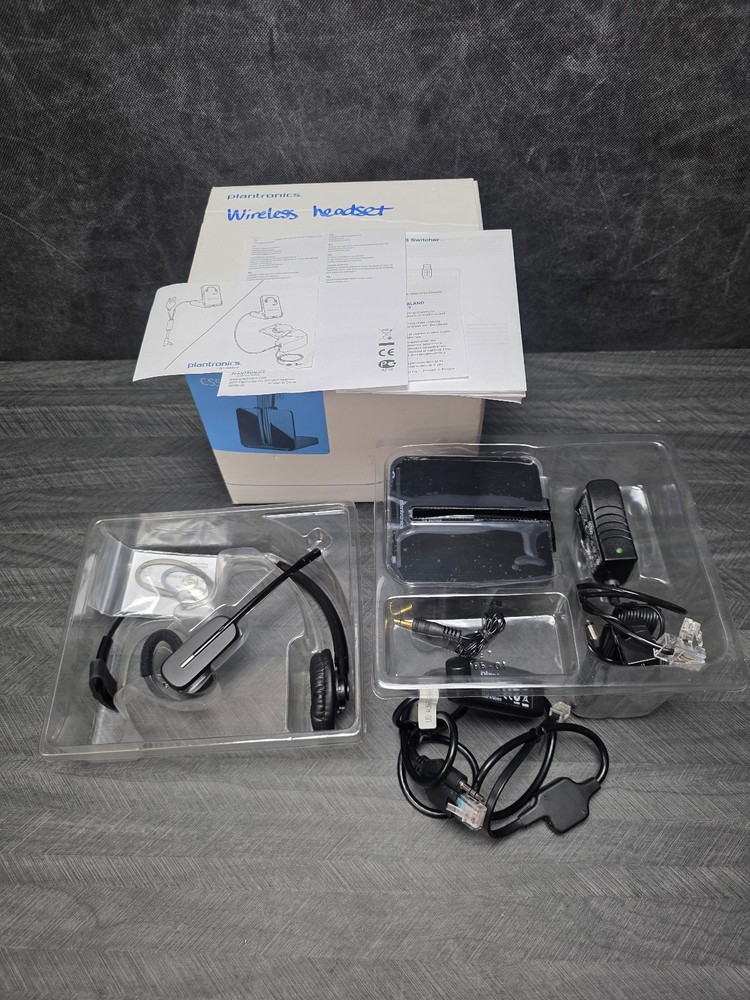 PLANTRONICS CS540 Wireless DECT Headset Black With APV-63 EHS Adapter Open Box