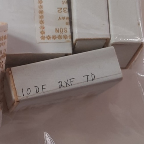 Box of 100 Mustad #38932 size 10 Dry Fly Down Eye Hooks code 52