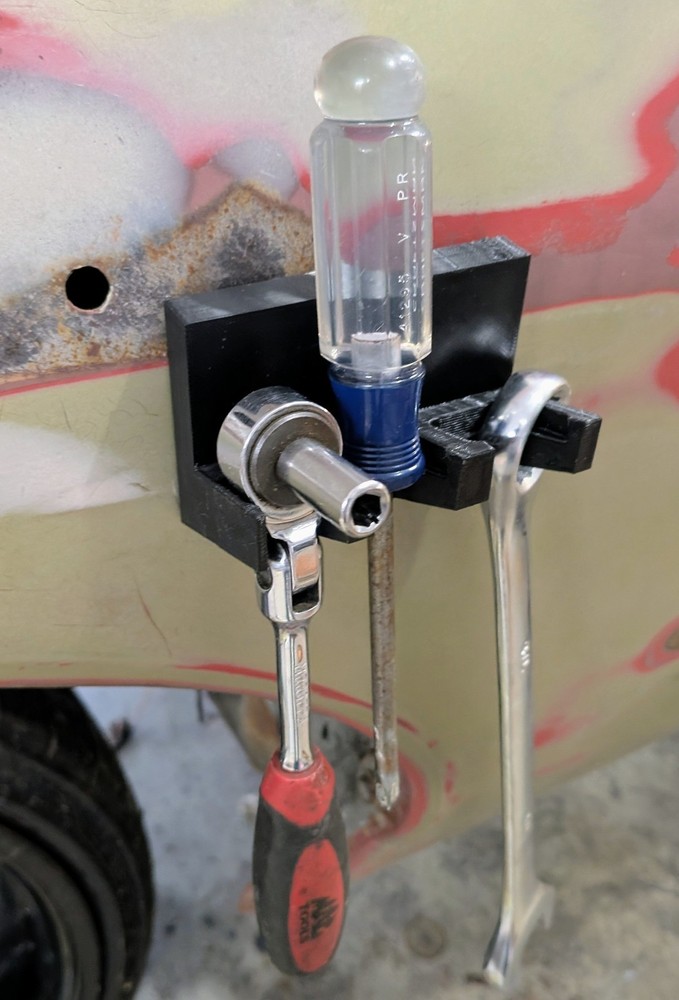 Magnetic 3 Tool Holder 3D Printed Universal
