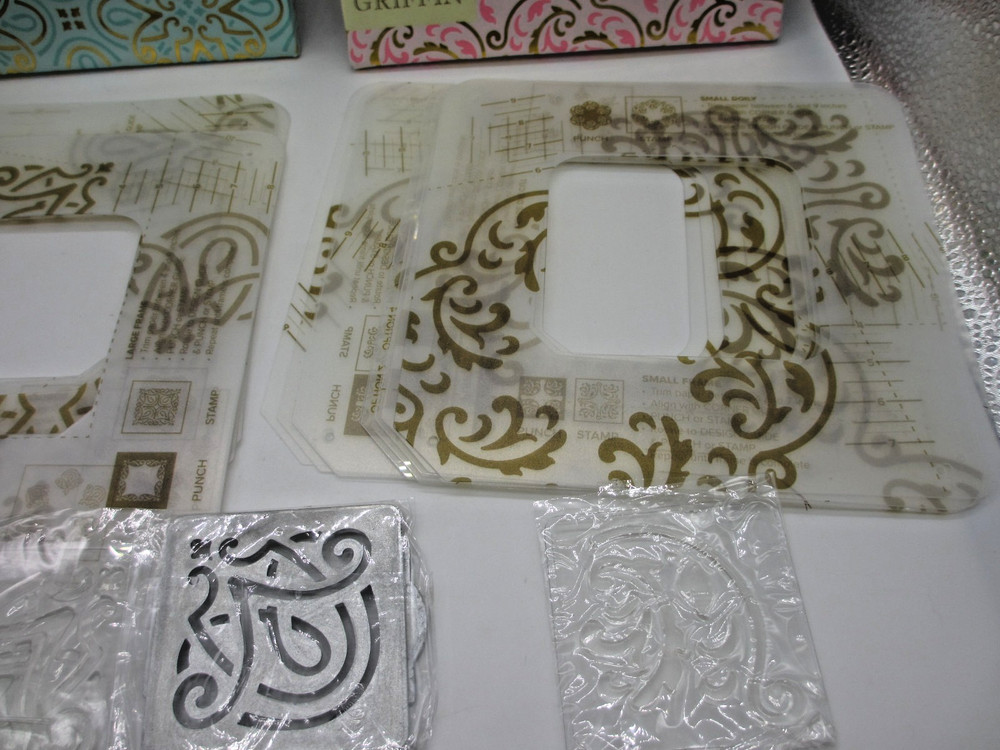 Anna Griffin Platform Punch With Stamps