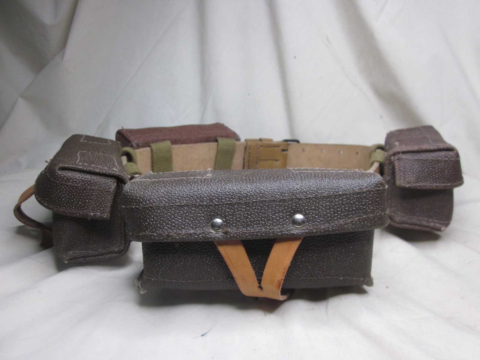 vintage T2 4 pouch bag ammo munition tactical leather military bandolier belt