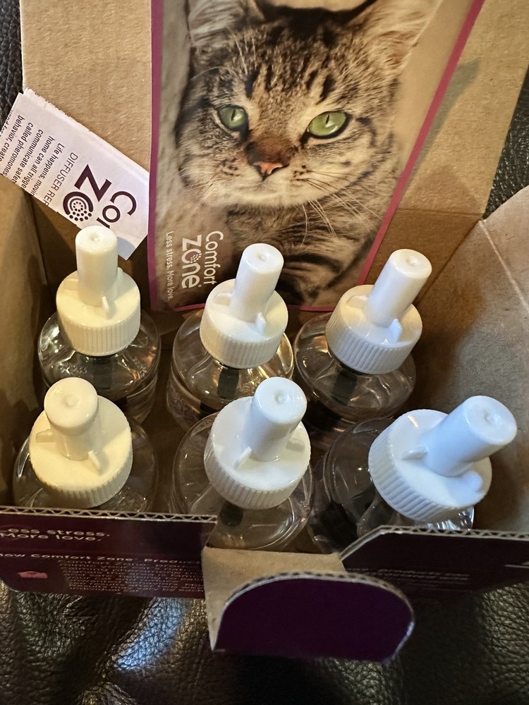 Comfort Zone Cat Calming Pheromone Diffuser - 100538643 (6 Pack)