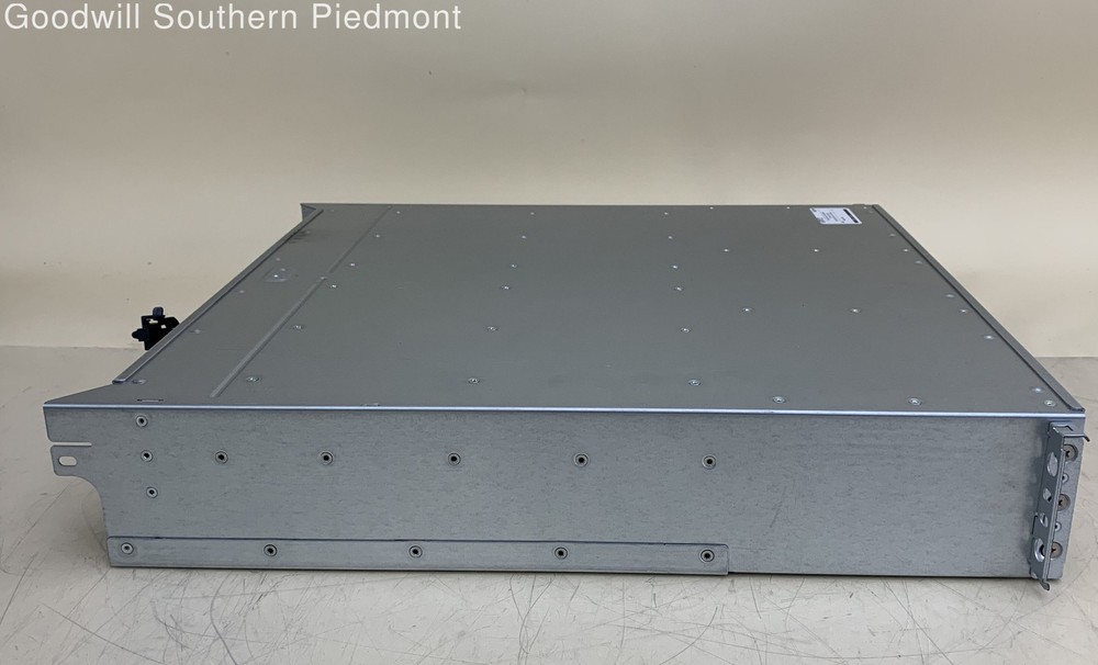 NetApp 0892 Desktop Expansion Array w/ 9 Trays - Tested