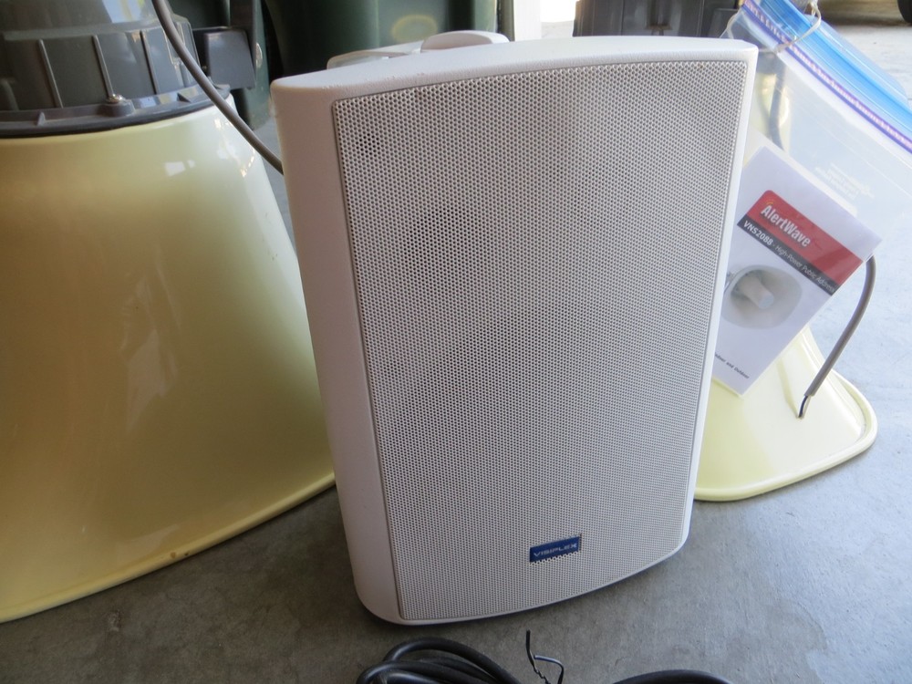 Visiplex Alert System 2 AV CONTROLLERS 4 SPEAKER SYSTEM