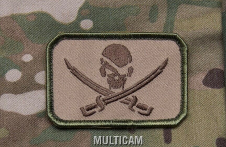 Milspec Monkey MSM Morale Nylon Patch PIRATE SKULL CALICO JACK - MULTICAM / Arid