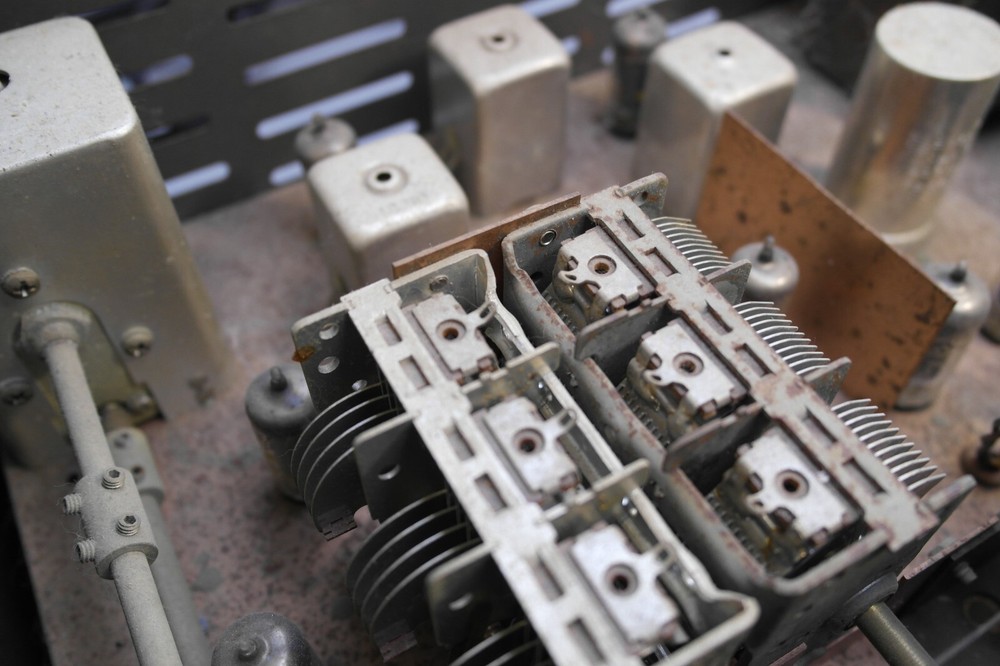 National Company Equipment - General Coverage Receiver NC-98 UNTESTED