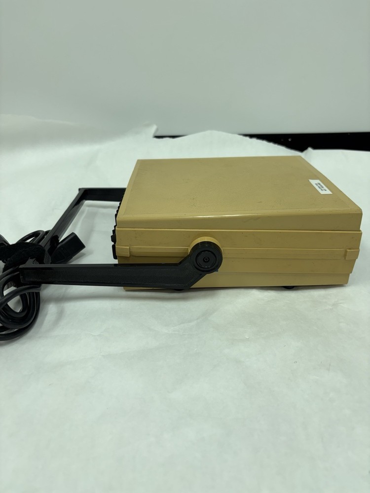Omega Engineering Thermocouple Thermometer 650-JF-D55