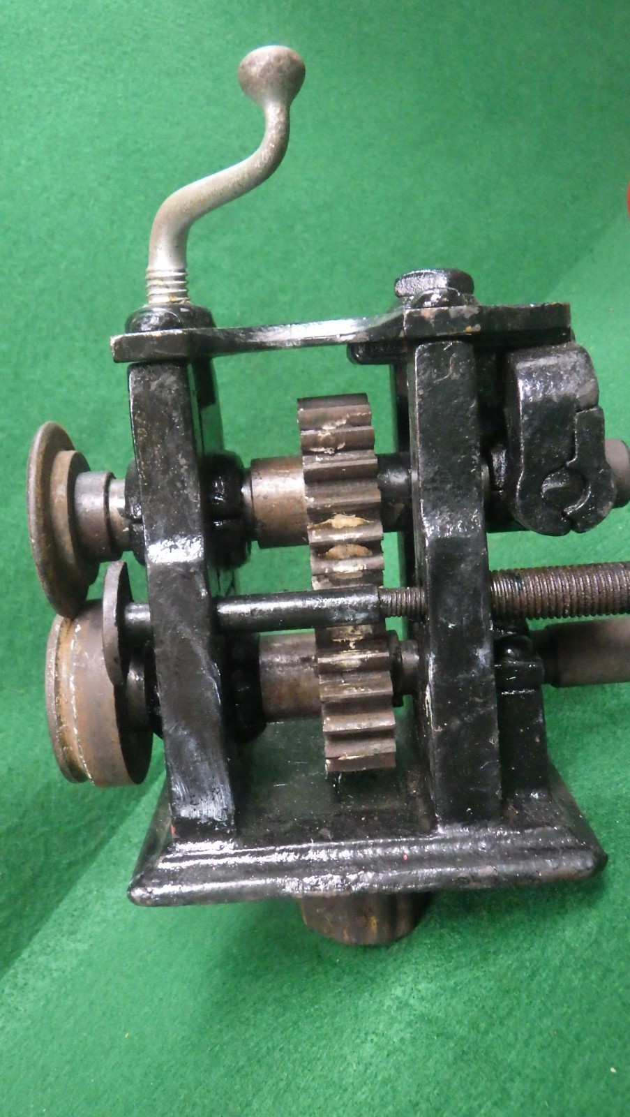 Pair Vintage Peck Stow & Wilcox Sheet Metal Bead Rollers/Crimpers w/Mount Pexto