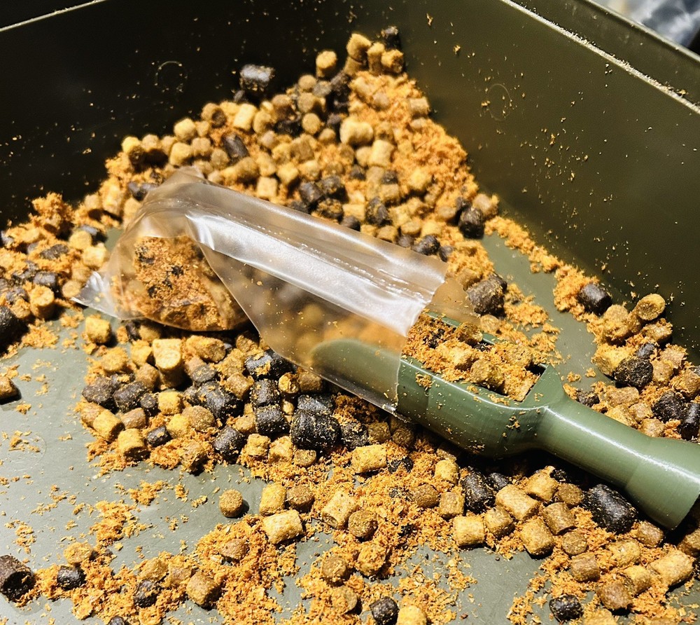 PVA Bag Bait Scoop