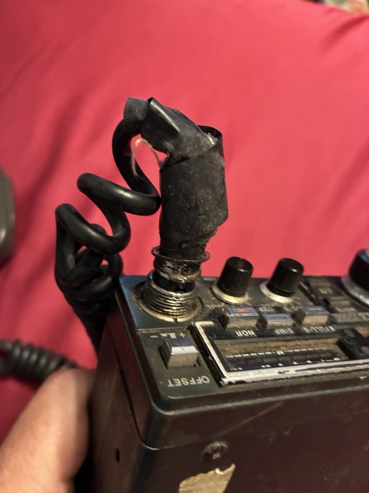 ICOM IC-25H Transceiver w/ICHM14 Mic Untested
