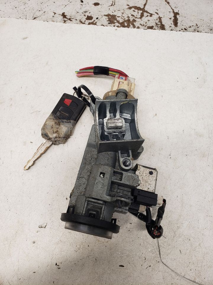 2003-2013 MAZDA 6 Ignition Switch Column Mounted Conventional Ignition OEM